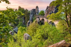 Elbsandsteingebirge, Bastei,Sonne ,Sonnenaufgang,licht,saechsische schweiz,landschaft,natur,gebirge